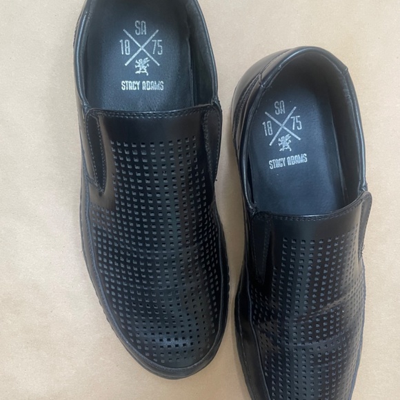 Black summer shoe - Picture 2 of 2